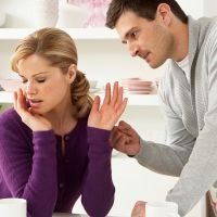 почему муж оскорбляет и унижает жену психология