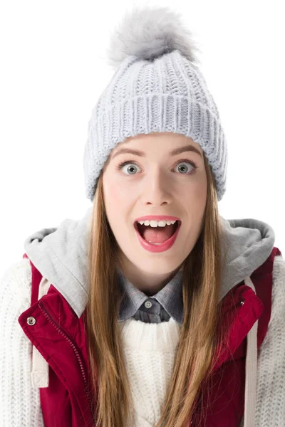 Девочка в зимней одежде — стоковое фото